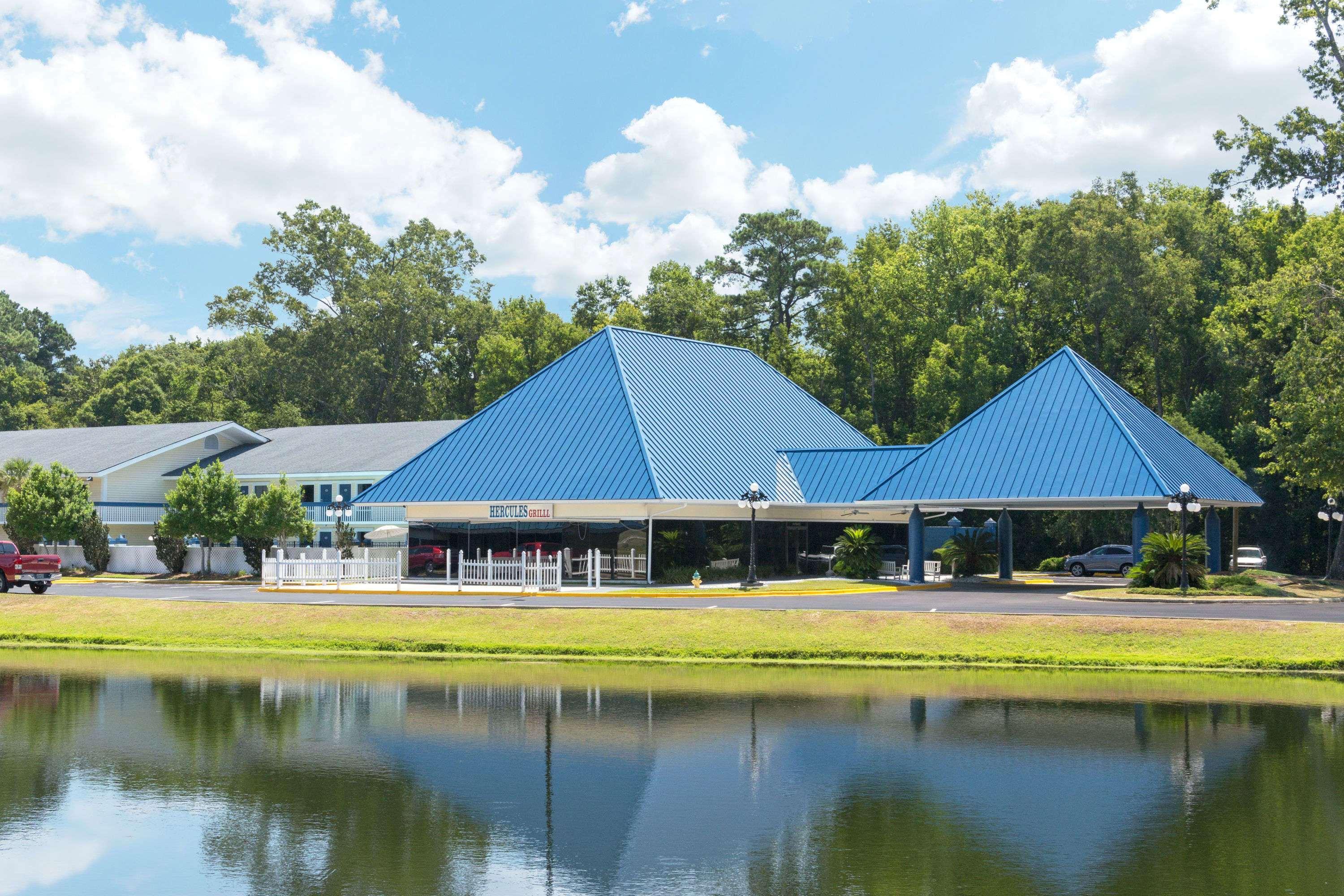 Days Inn By Wyndham Savannah Airport Kültér fotó